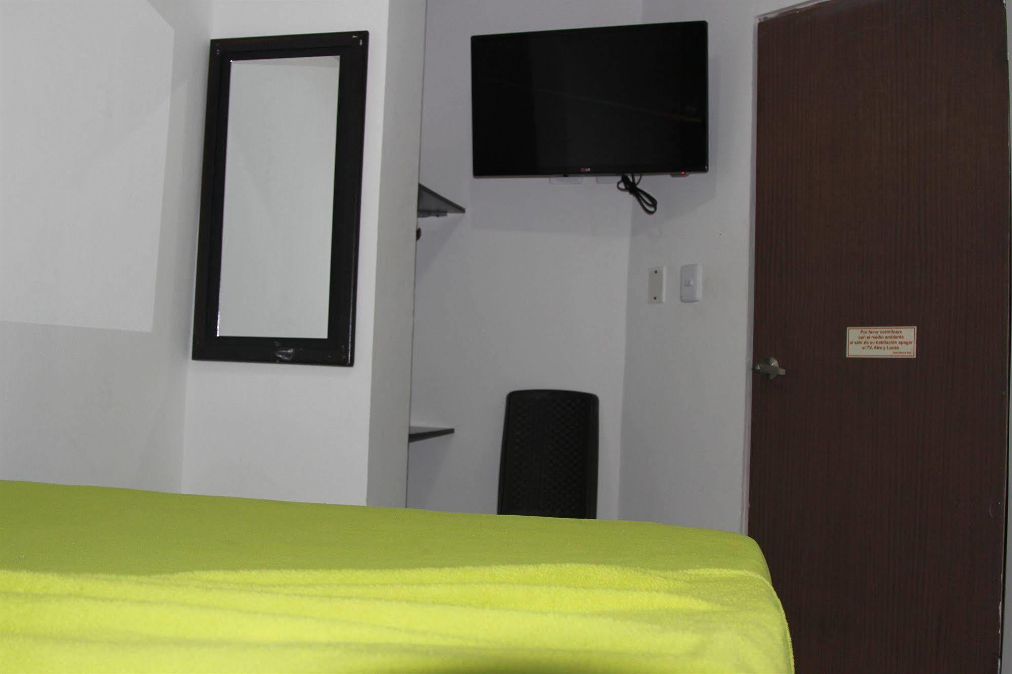 Marina Hotel